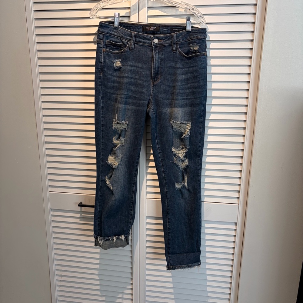 Judy Blue Dark Wash Distressed Boyfriend Jeans